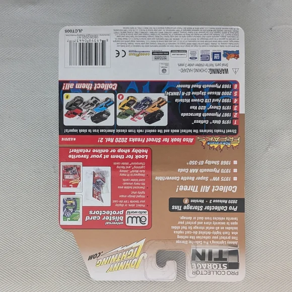 Johnny Lightning 1975 Volkswagen Super Beetle Convertible Ivory W/ Collector Tin - Picture 3 of 5